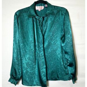 Jaclyn Smith Vintage Emerald Green Faux Snake Skin Pattern Career Blouse Size S